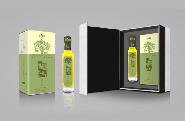東方西蜀山茶油包裝設計-logo設計、包裝設計、手提袋設計、瓶貼設計